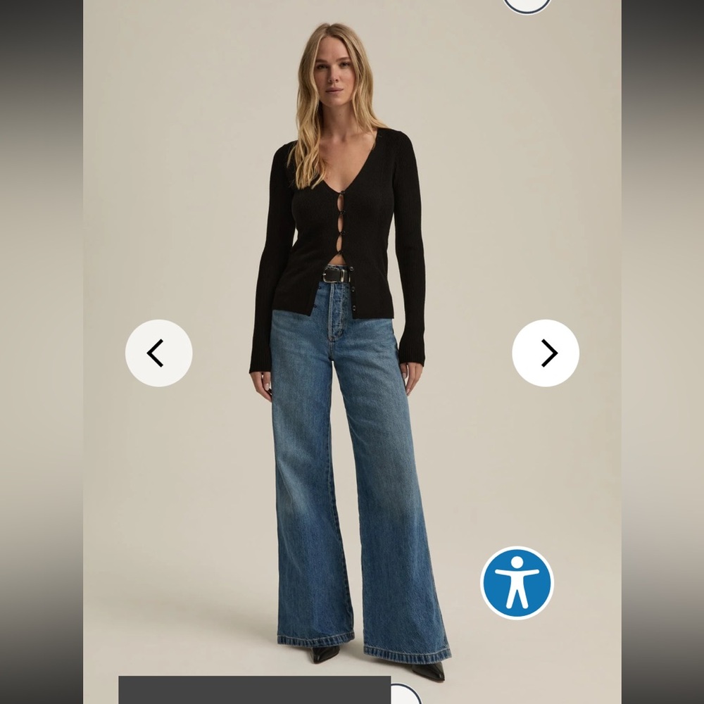NWT Favorite Daughter The Masha Super High Rise Wide Leg
Long Beach DENIM JEANS
